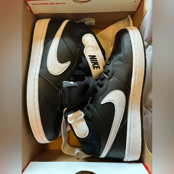 Nike Court Borough 2 High Tops - Picture 6 of 7